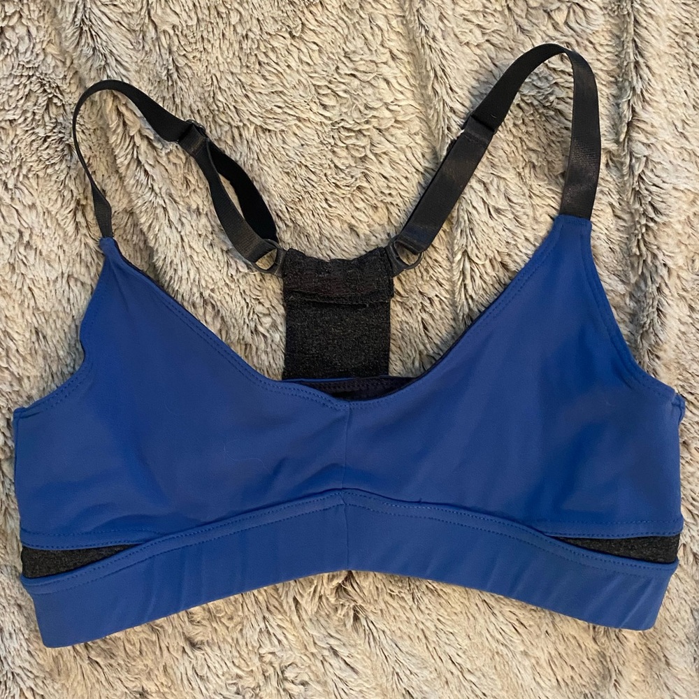 OISELLE SPORTS BRA - MEDIUM SUPPORT